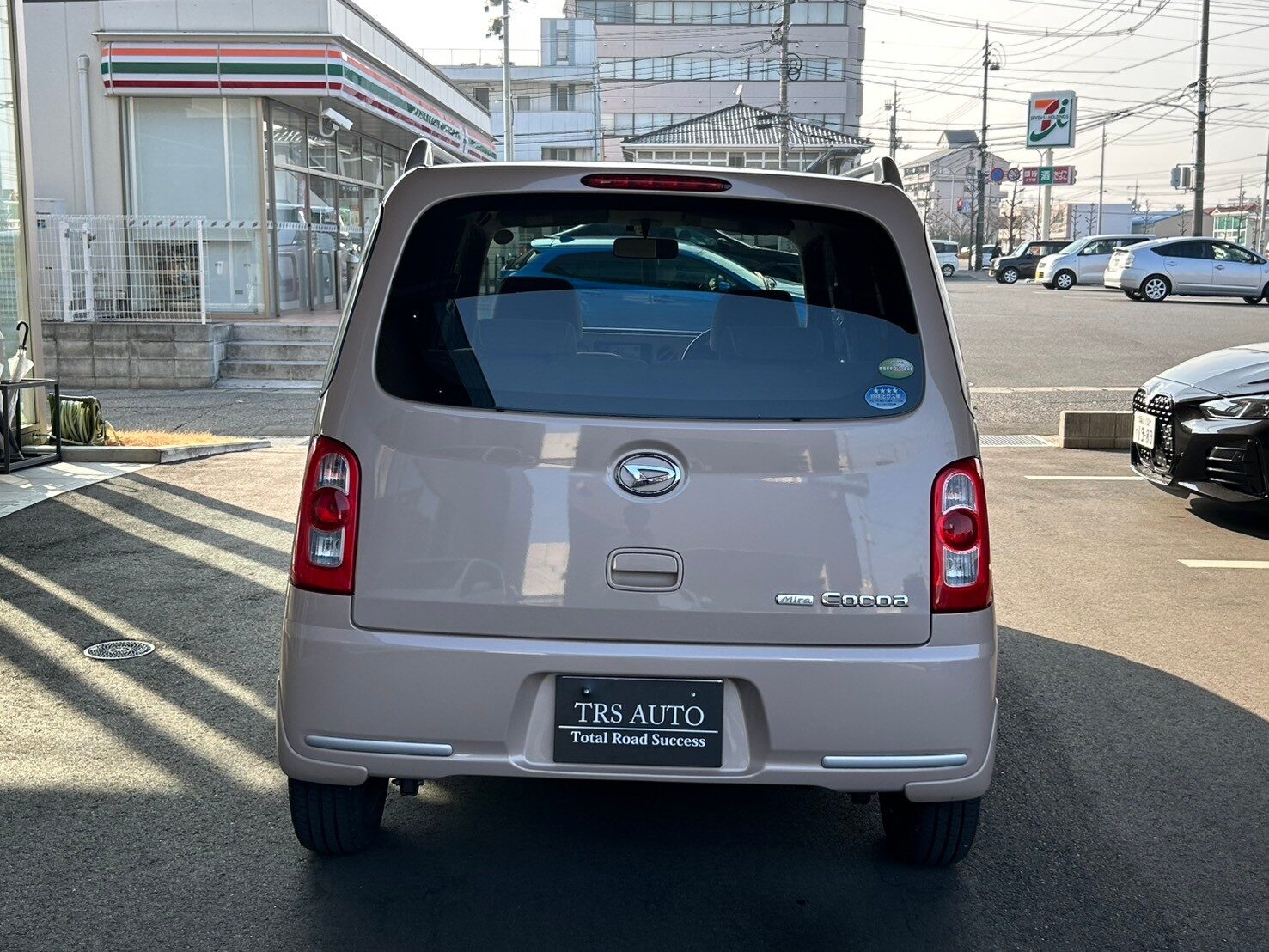 ダイハツ　ミラココア　プラスX